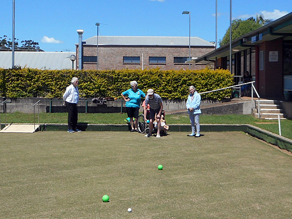Roslyn Lodge residents playing Bocce at Mt Tamborine Bowls Club