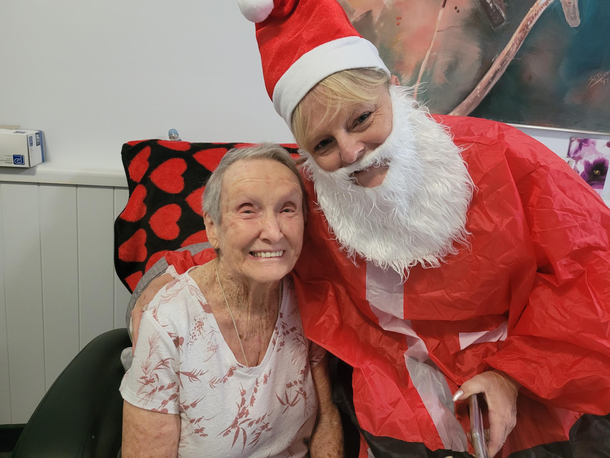 Santa Visits Tamborine Beaumont Care
